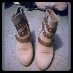 Women's boots